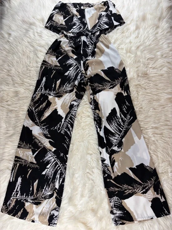 Mahina ~ Strapless Jumpsuit ~ in Black/Tan/White Palm Leaves Print - Picture 10 of 16